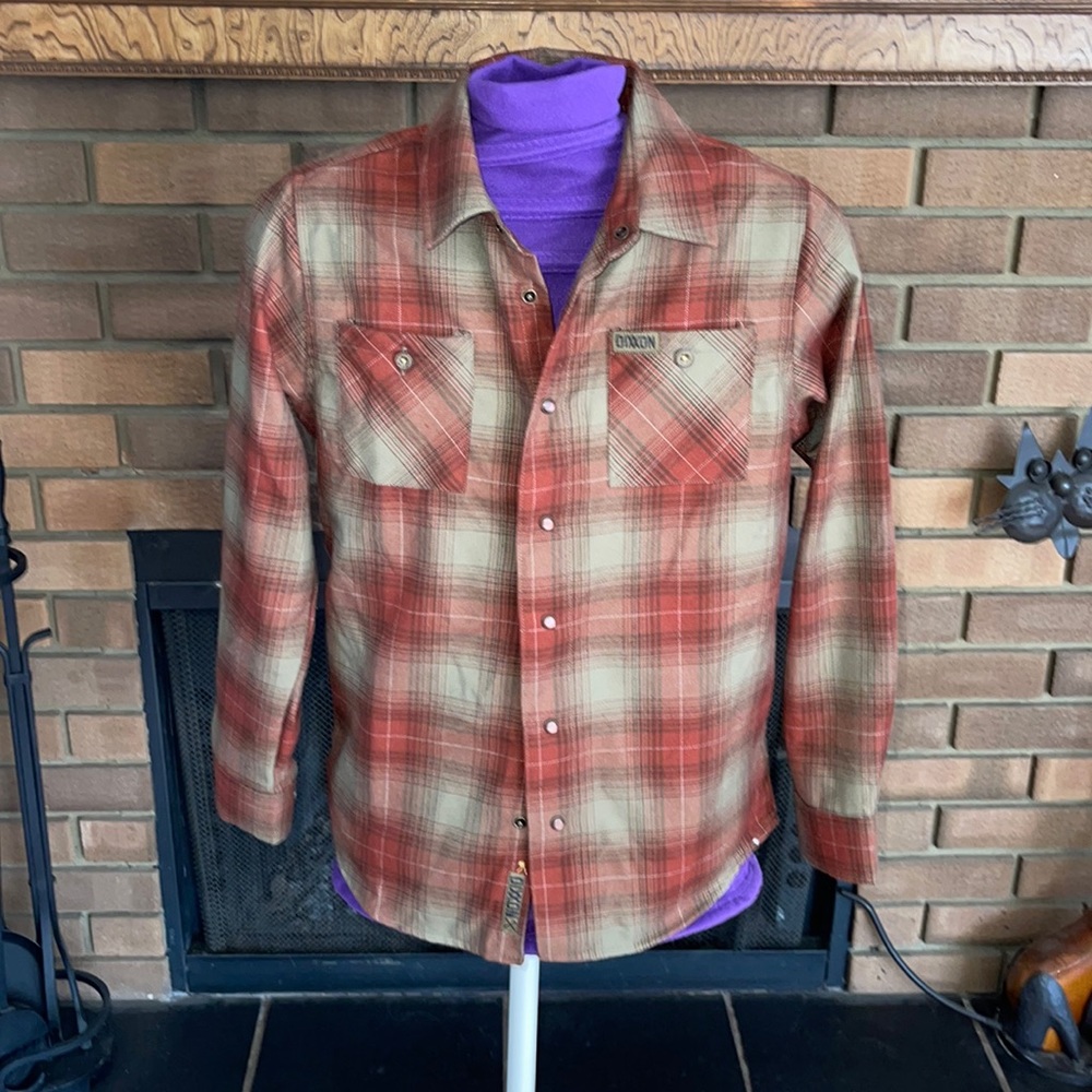 Dixxon flannel for youth. Never been worn.